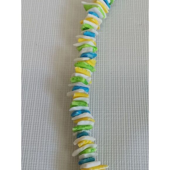 Blue and Green Single Strand Stacked Shell Shard Pieces Choker Style Necklace - Picture 3 of 9